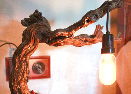 Appartement de location touristique à Borredà - Lampes en bois faites à la main