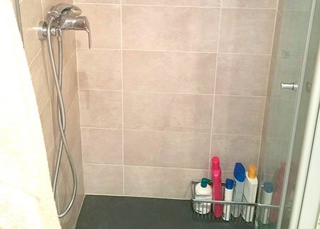 Tourist rental loft design Platja d'Aro - Fully equipped bathroom