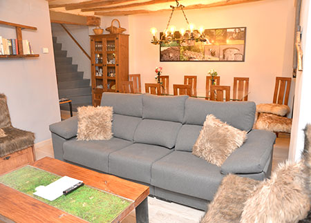 Appartement en location touristique Pobla de Lillet - Canapé-lit double dans le salon