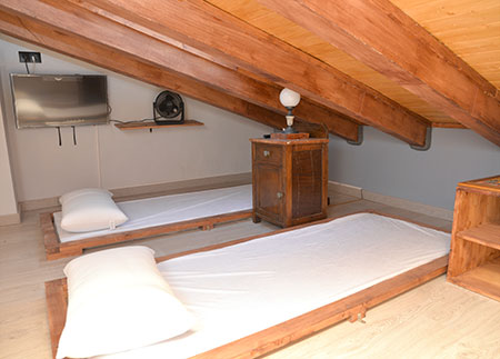 Apartment for tourist rental Pobla de Lillet - Tatamis and second attic TV