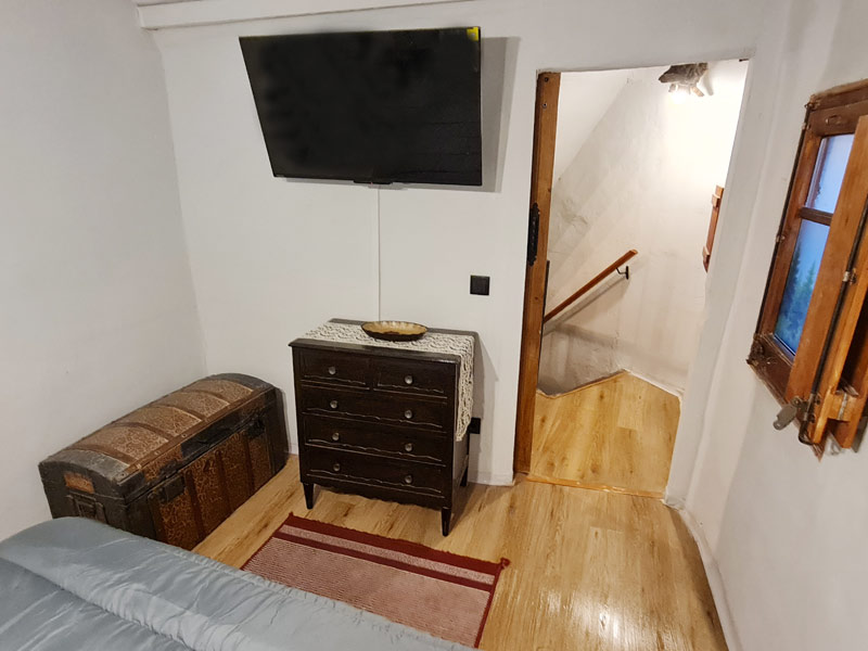 Tríplex Cal Barraqué de Dalt en Borredà - habitación de matrimonio 1 vista desde la cama