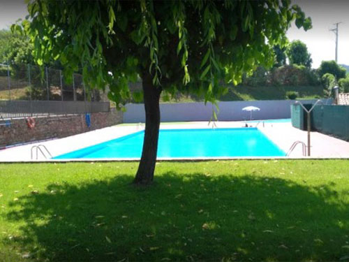 Borredà summer swimming pool