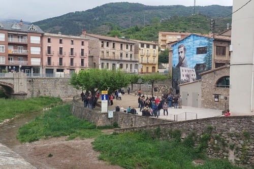Gaudí dans le Berguedà (2026) : découvrez la nouvelle fresque de La Pobla de Lillet